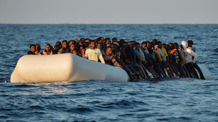 AB’den Libya’ya şişme bot yasağı