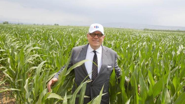 CarrefourSA, yerli tohumla küçük üreticiye destek vererek ürün fiyatlarını indirmeyi hedefliyor