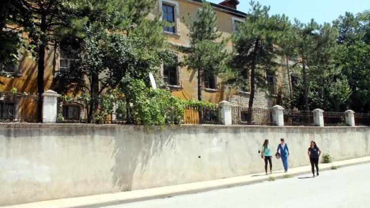 Edirne Lisesi, Balkanlara açılıyor