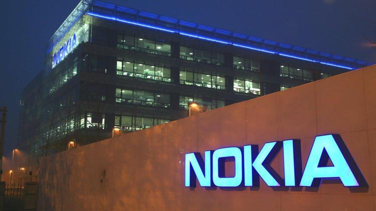 Nokianın patronu görevini bırakıyor