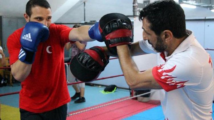 Milli boksör Birol Aygün, Dünya Şampiyonasına hazırlanıyor