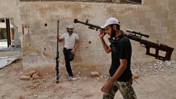 Suriyede muhaliflere çatışma için takviye gitti iddiası