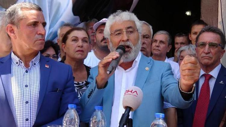 CHPliler Başkan Sakaya verilen cezaya tepki gösterdi