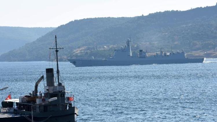 Çin savaş gemileri Çanakkale Boğazından geçti