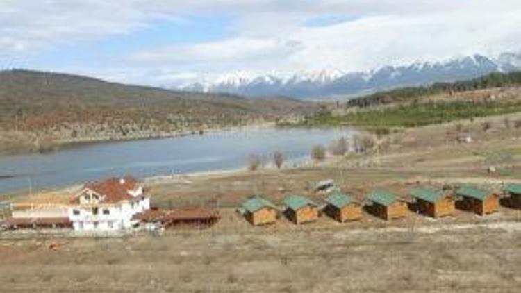 Mühendisliği bıraktı, doğduğu yere geri döndü Aldığı hibeyle tatil köyü kurdu