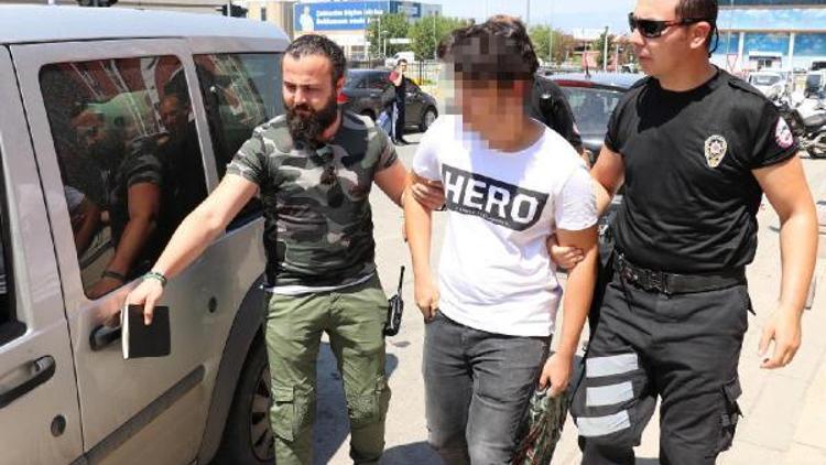 Denizlide Hero yazılı tişört giyen çocuk serbest bırakıldı