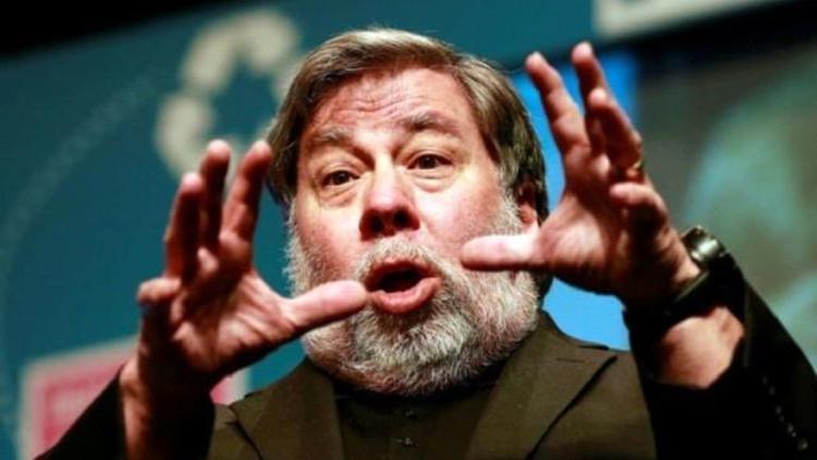 Wozniaktan şaşırtan iPhone açıklaması