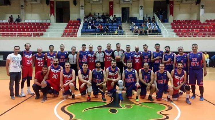 GKVli basketçiler şampiyon oldu