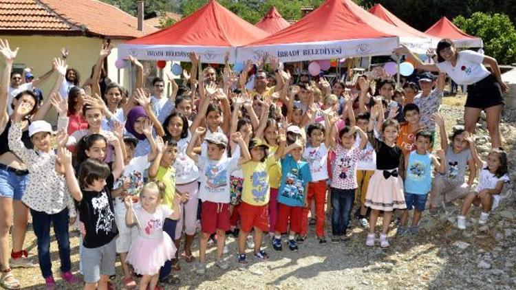 İbradıda Gençlik ve Çocuk Şenliği