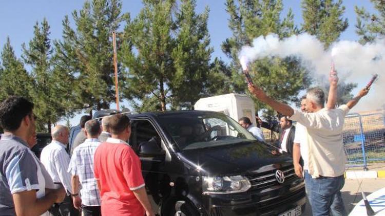 Şanlıurfa’da, yeni Bakan Fakıbaba’ya coşkulu karşılama