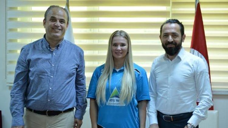 Bursa Büyükşehir Belediyespor masa tenisinde, Noskovayı kadrosuna kattı