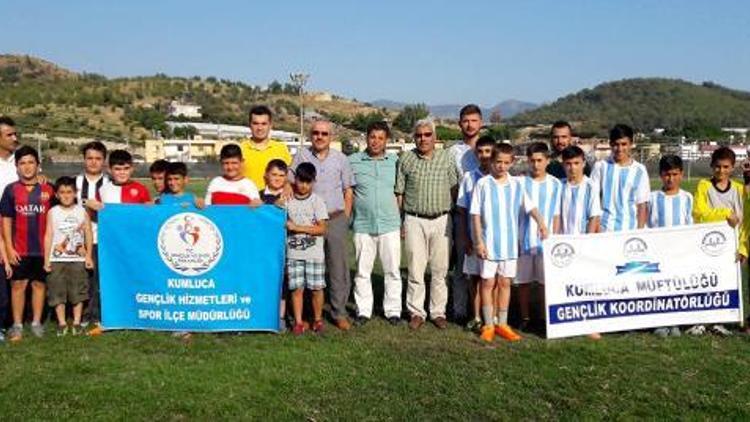 Kumlucada futbol ve voleybol turnuvası