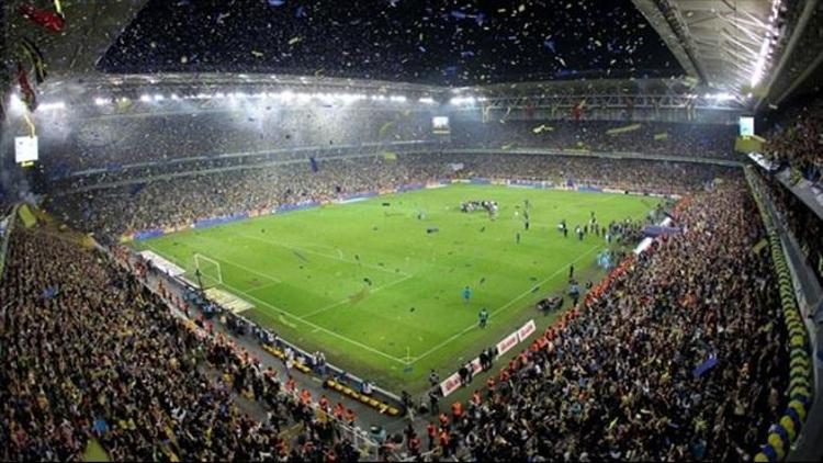 Fenerbahçede sezonluk kombine kart satışı 15 bini geçti
