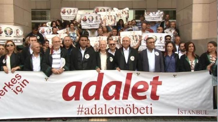 Çağlayan Adliyesi önünde avukatların 17. Adalet nöbeti