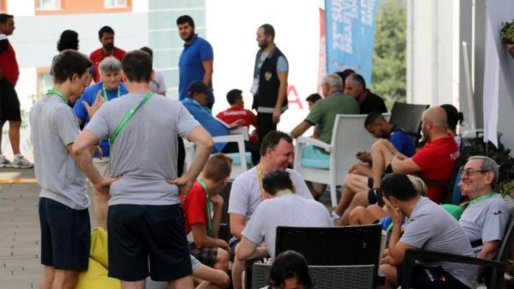 Olimpiyat köyü 8 bin misafiri ağırlıyor