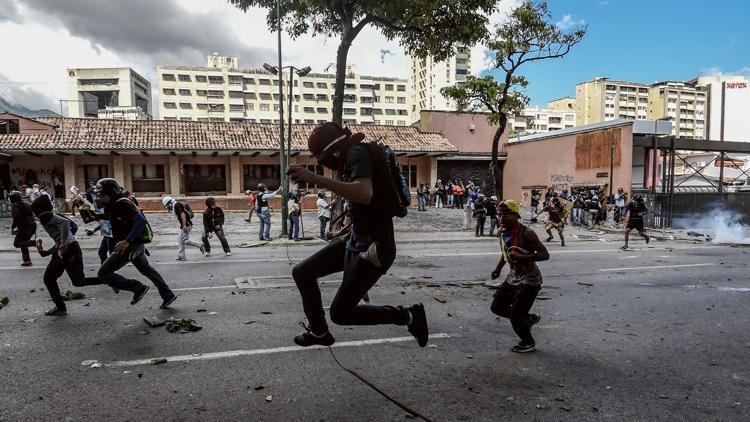 Venezuelada gerginlik tırmanıyor