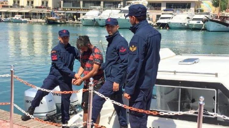 Çeşme açıklarında tekne battı; 7 kaçak öldü (3)