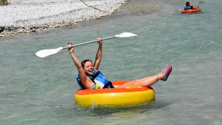 Saklıkentte rafting keyfi