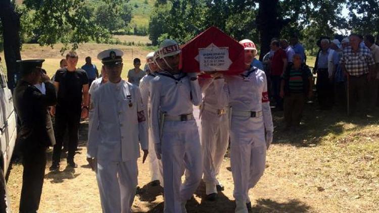 Zonguldakta ölen Kıbrıs gazisi, askeri törenle toprağa verildi