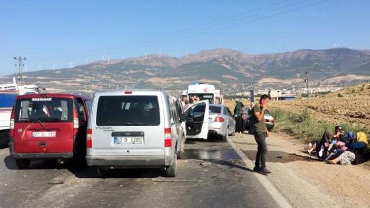 Nurdağında zincirleme kaza: 15 yaralı