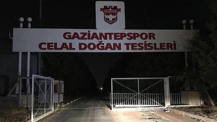 Gaziantepsporu şoke eden karar Futbolcular antrenmandayken...