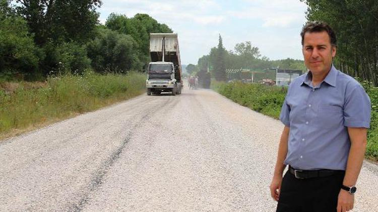 Niksar Kaymakamı, yol çalışmalarını yerinde inceledi