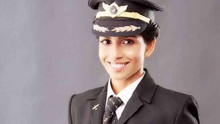 Dünyanın en genç kadın Boeing 777 kaptan pilotu