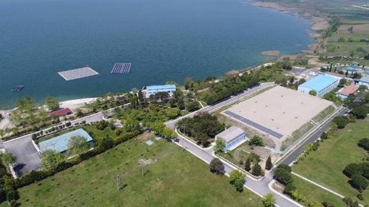 Türkiye’nin ilk yüzer güneş enerji santrali Büyükçekmece Gölü’nde