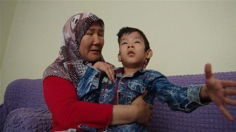 Afgan ailenin çaresizliği