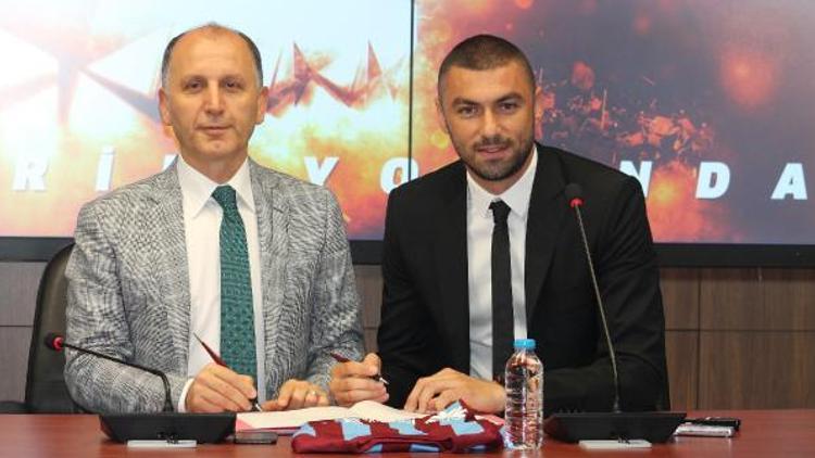 Trabzonspor, Burak Yılmaz ile sözleşme imzaladı