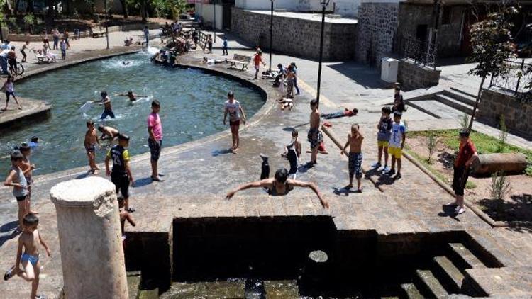 Diyarbakırda kavurucu sıcaklar etkili oldu