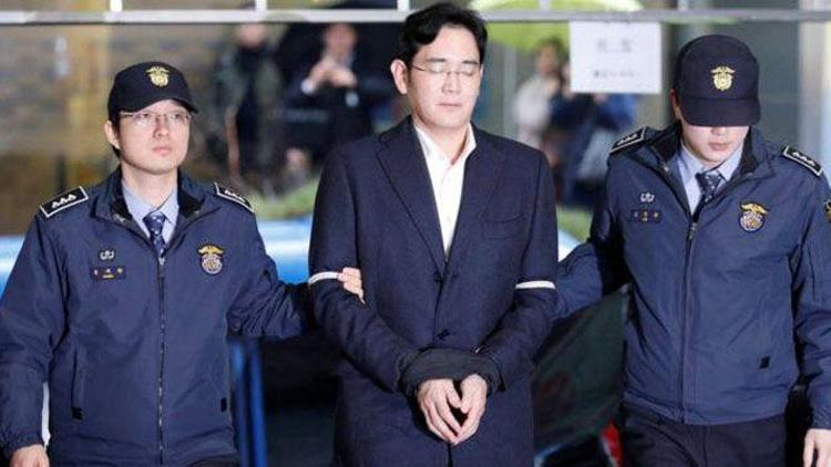 Samsungun veliahdı için 12 yıl hapis talebi