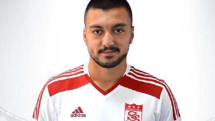 Sivassporlu genç futbolcu beyin kanaması geçirdi