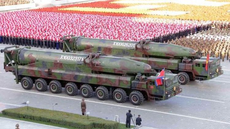 Japonya: Kuzey Korenin füzelerini vururuz