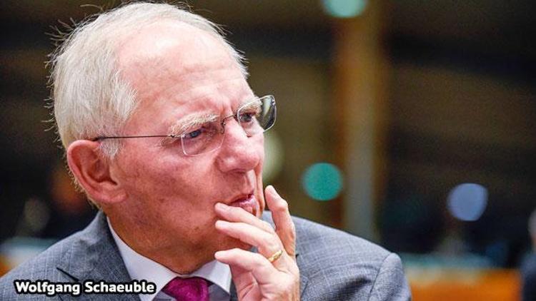 Almanların en sevdiği politikacı Schaeuble