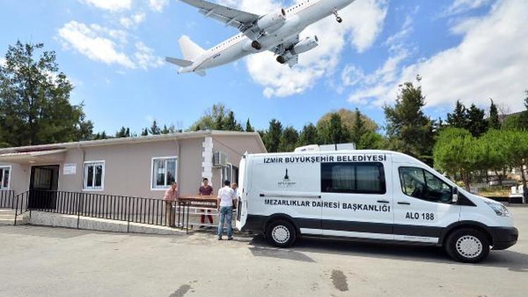 Acılı günde uçakla cenaze nakli hizmeti