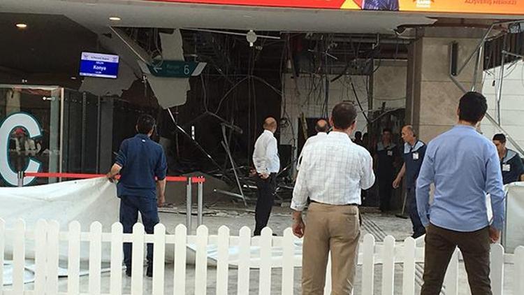 Ankara YHT Garında tavan çöktü