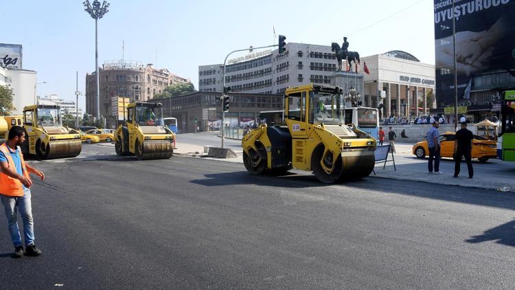 Atatürk Bulvarı’nda asfalt mesaisi başladı