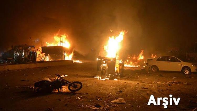 Pakistanda bombalı saldırı: 15 ölü, 25  yaralı