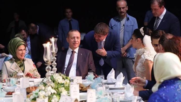 Cumhurbaşkanı Erdoğan Milli tekvandocunun düğününe katıldı