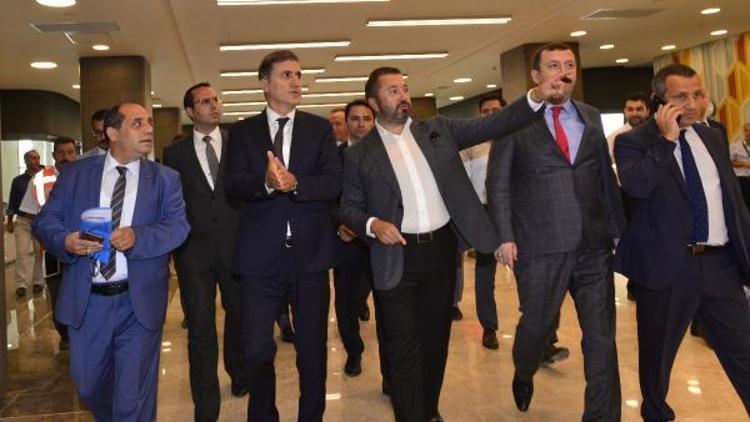 Müsteşar Gümüş Adana Şehir Hastanesini inceledi: SMA hastaları için sona gelindi