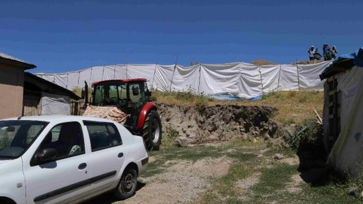 Vartodaki höyük kazısına eleştiri