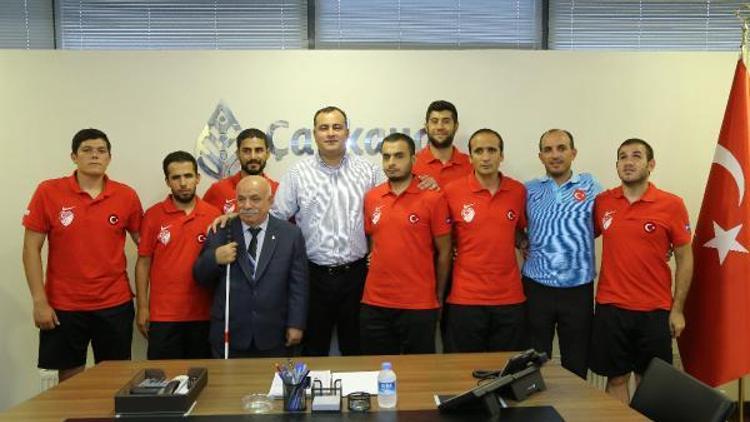 Başkan Taşdelen, Görme Engelliler Spor Kulübü oyuncularını ağırladı