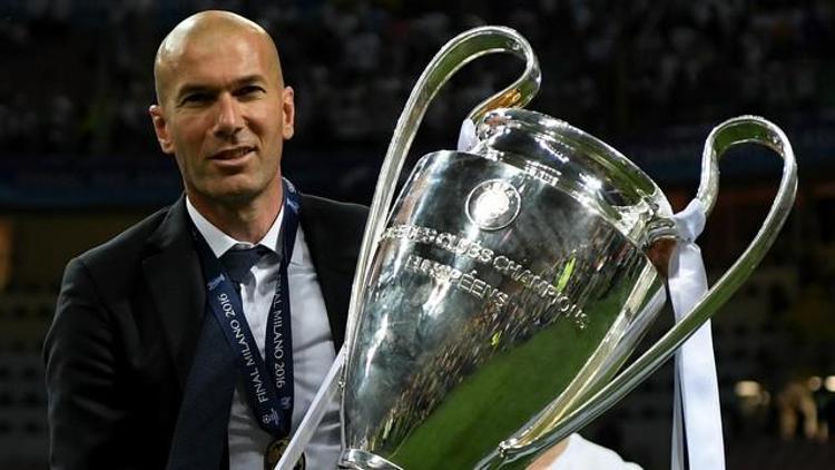 Real Madridin başında kendini aştı Zidane...