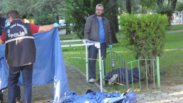 Parkta ölü bulundu; dövüldüğü belirlendi