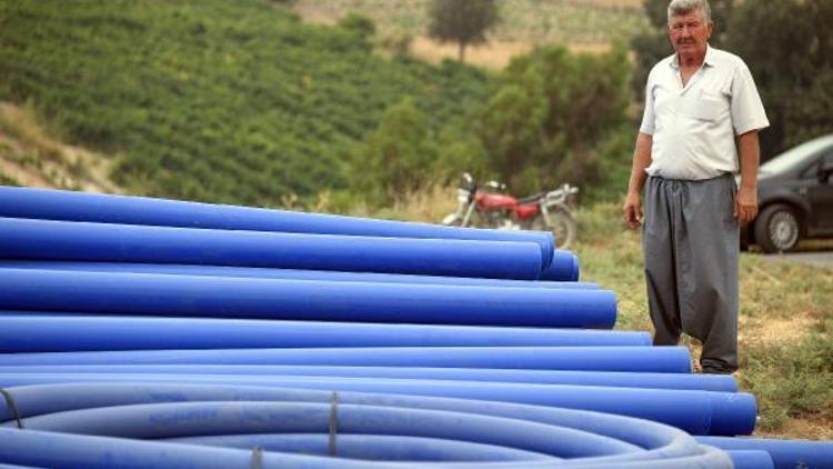 Çiftçiye damla sulama boruları dağıtıldı