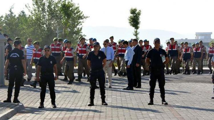 Erdoğana suikast davasında reddi hakim talebine ret