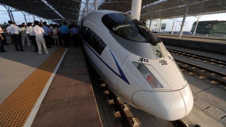 Çindeki dünyanın en hızlı trenleri yeniden tam gaz gidecek