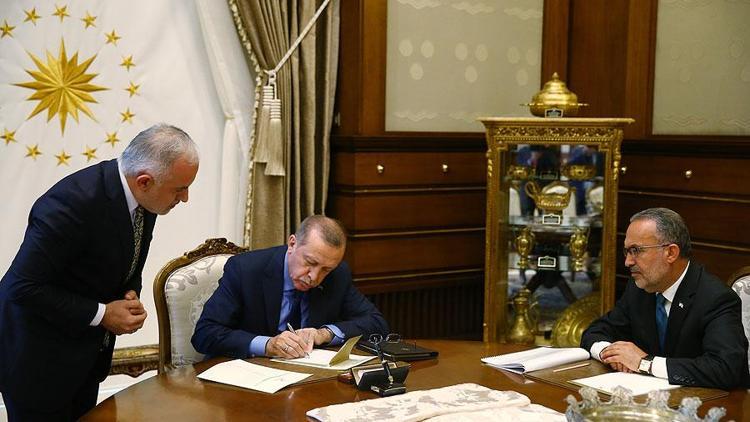 Son dakika: Erdoğan, Kurban vekaletini o kuruma verdi
