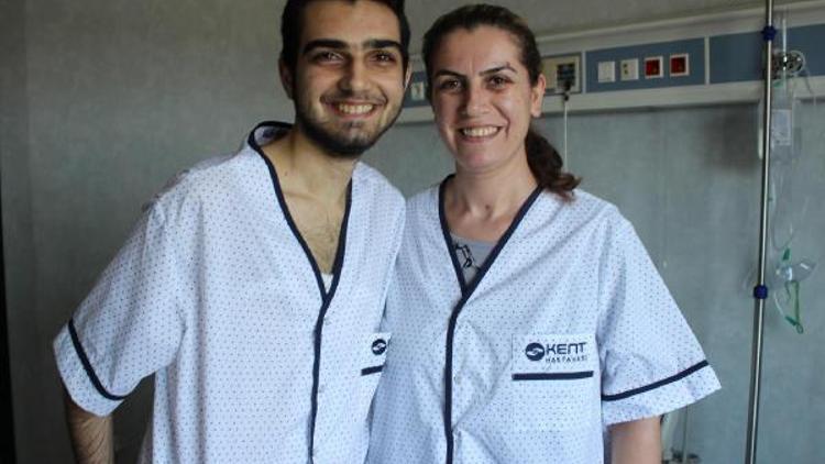 Lübnandan geldi oğluna karaciğerini Türkiyede verdi